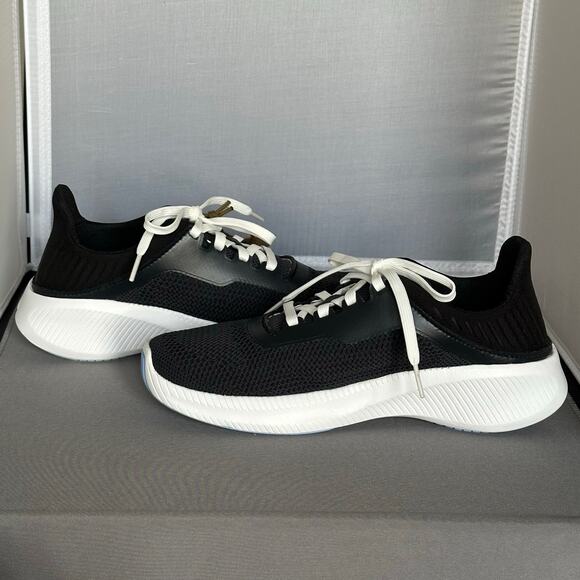 NWT! Olukai Women’s Black White Comfort Tennis Shoe Size US 7W EUR 37 (K139) - Picture 4 of 9